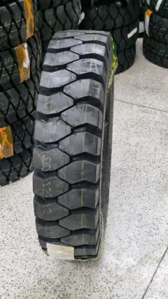 Pneu 7.00x12 pneumático Westlake, foto 3